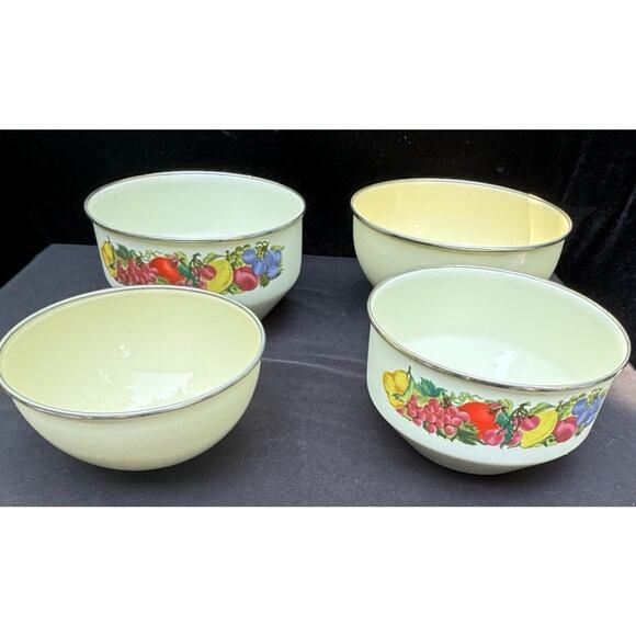 Vintage Metro Vitroceramic Bowls Set of 4 - Picture 2 of 16